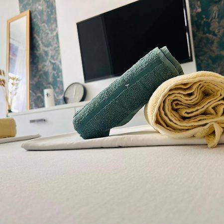 Apartments City Zone Мостар Екстериор снимка